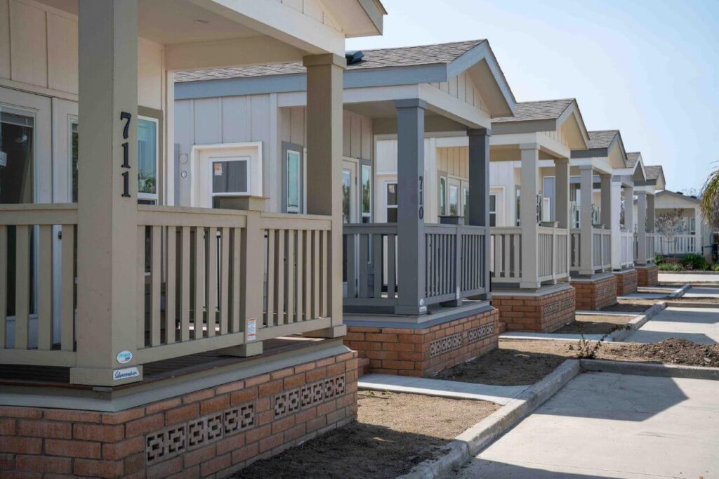 One bedroom exterior shot